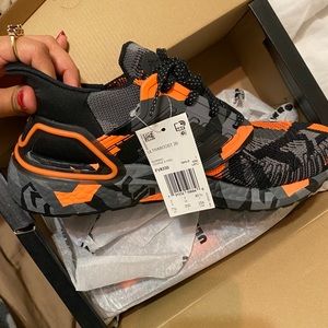 Brand new ultra boost ***SOLD***
